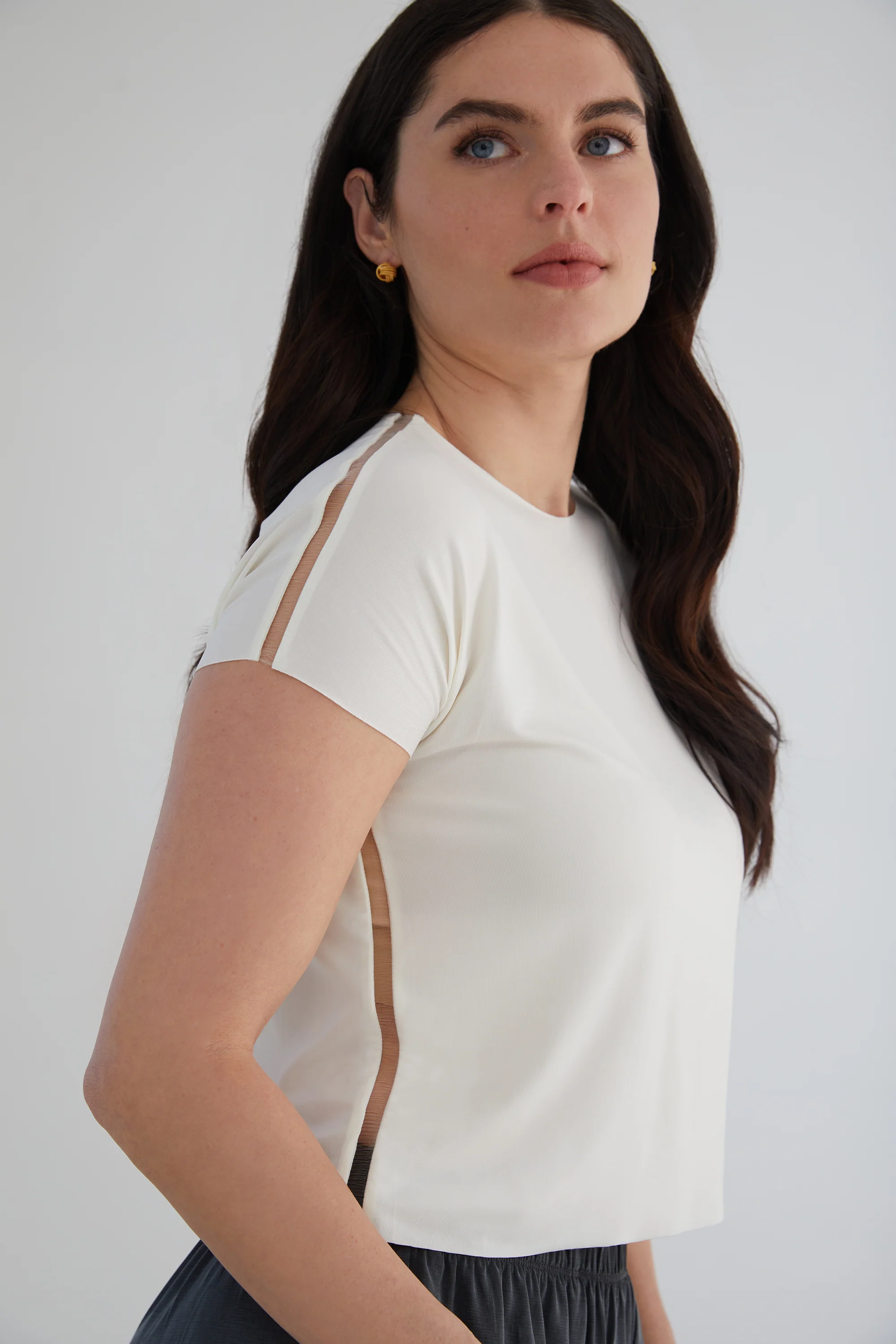 The Infinity Tee: Crop - Flow Cupro - Salt - Image 3