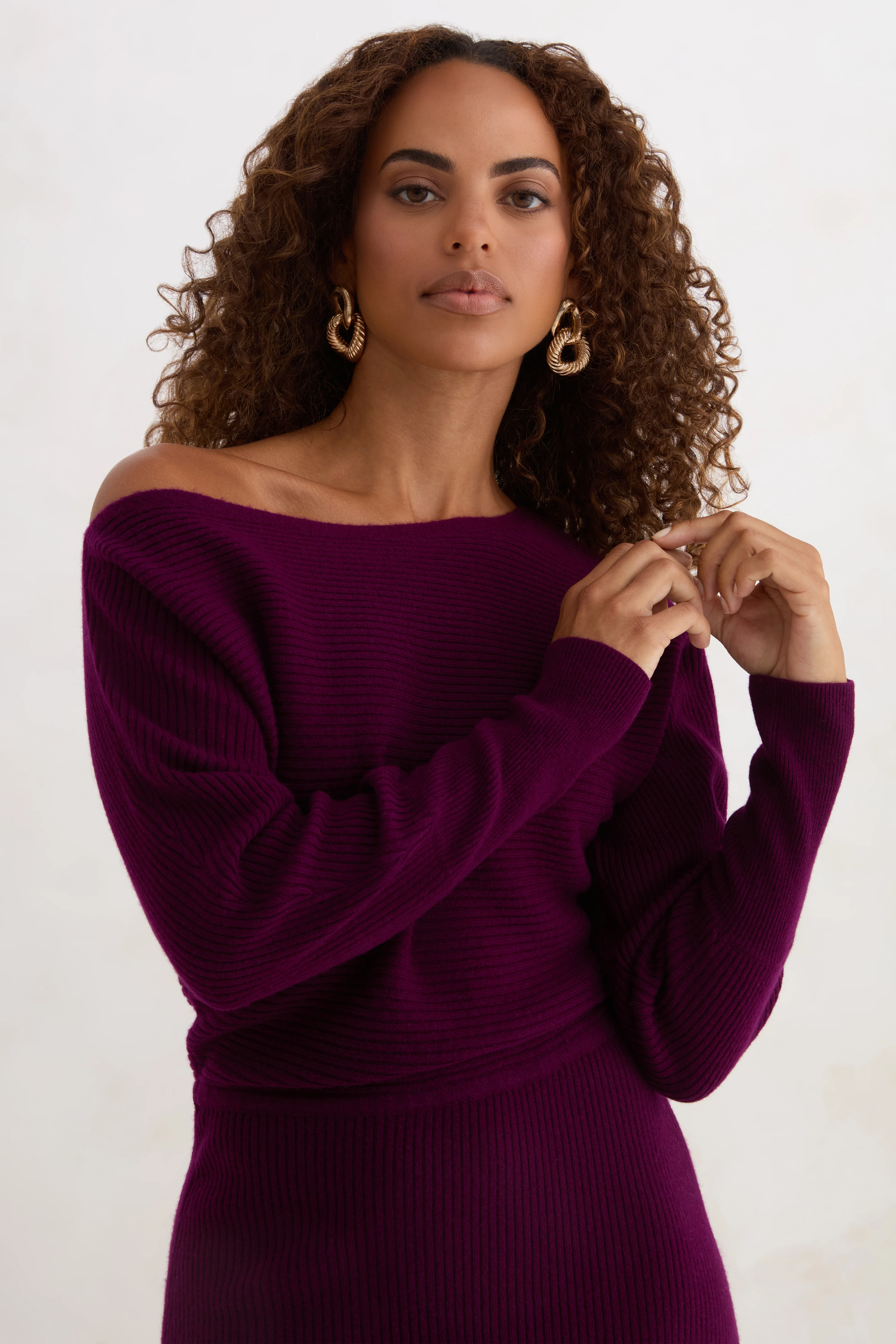 The Off Shoulder Sweater Dress - Aubergine - Image 6