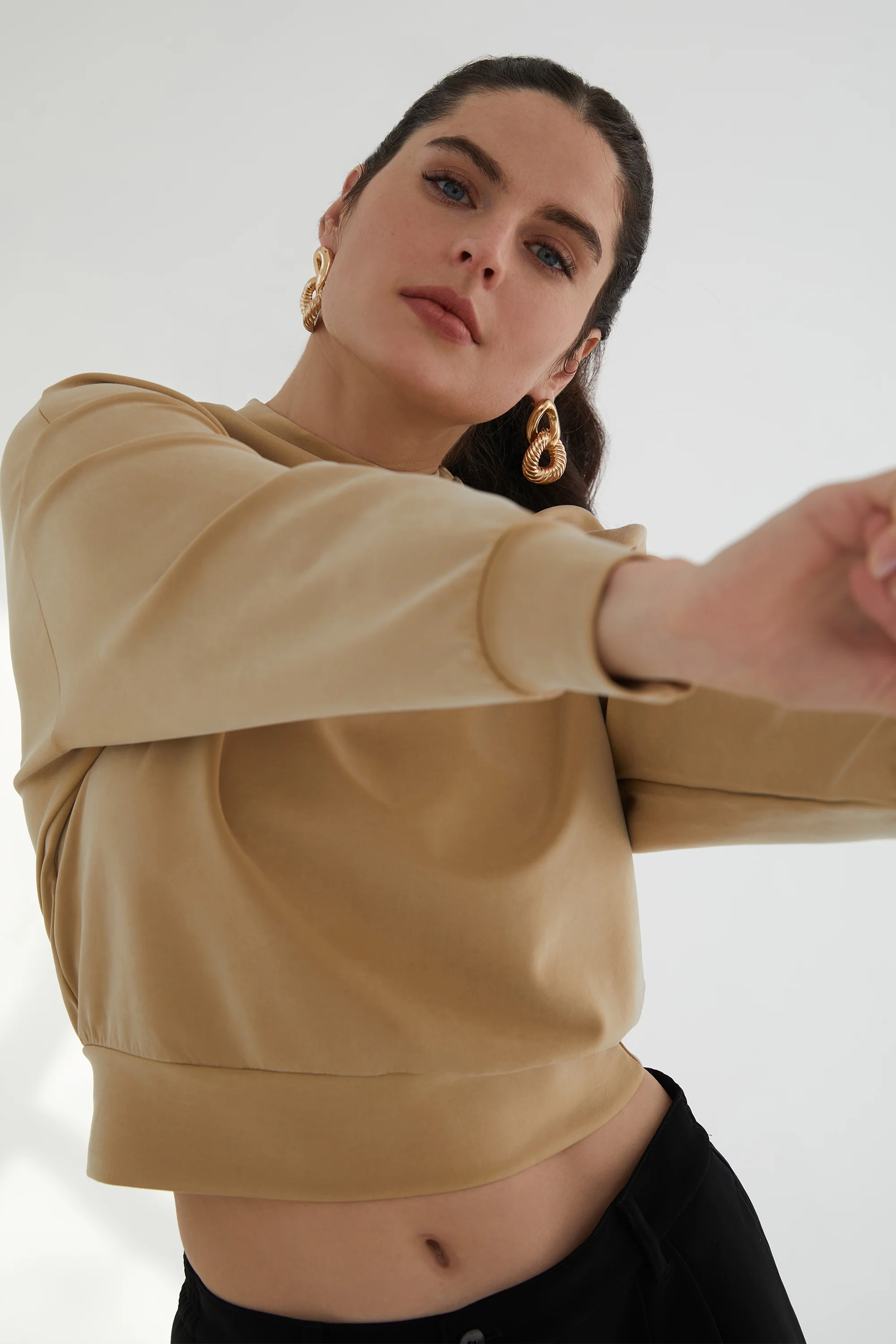The Power Pullover: Classic - Magic Double Knit - Camel - Image 4