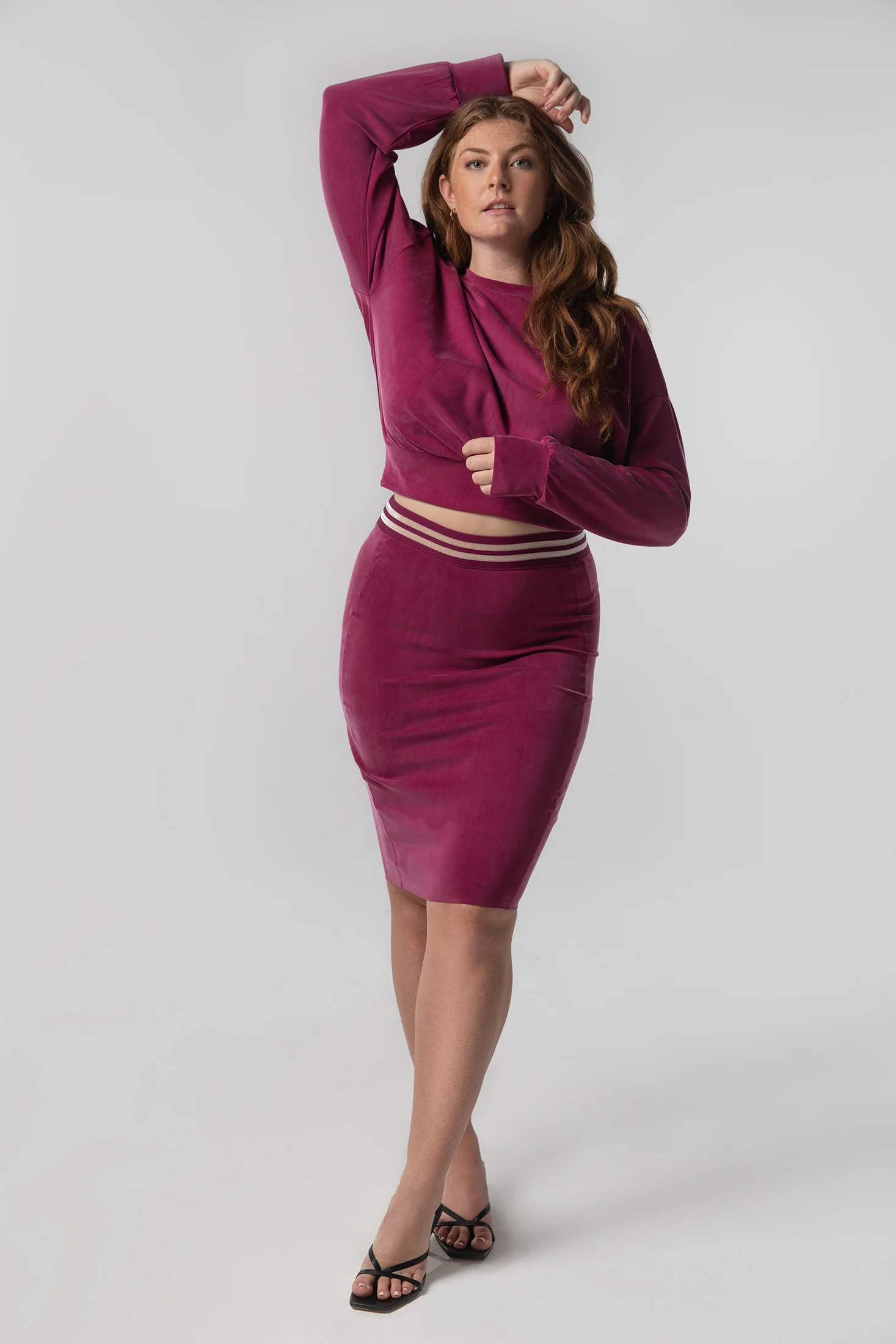 The Power Pullover: Classic - Magic Double Knit - Merlot - Image 4