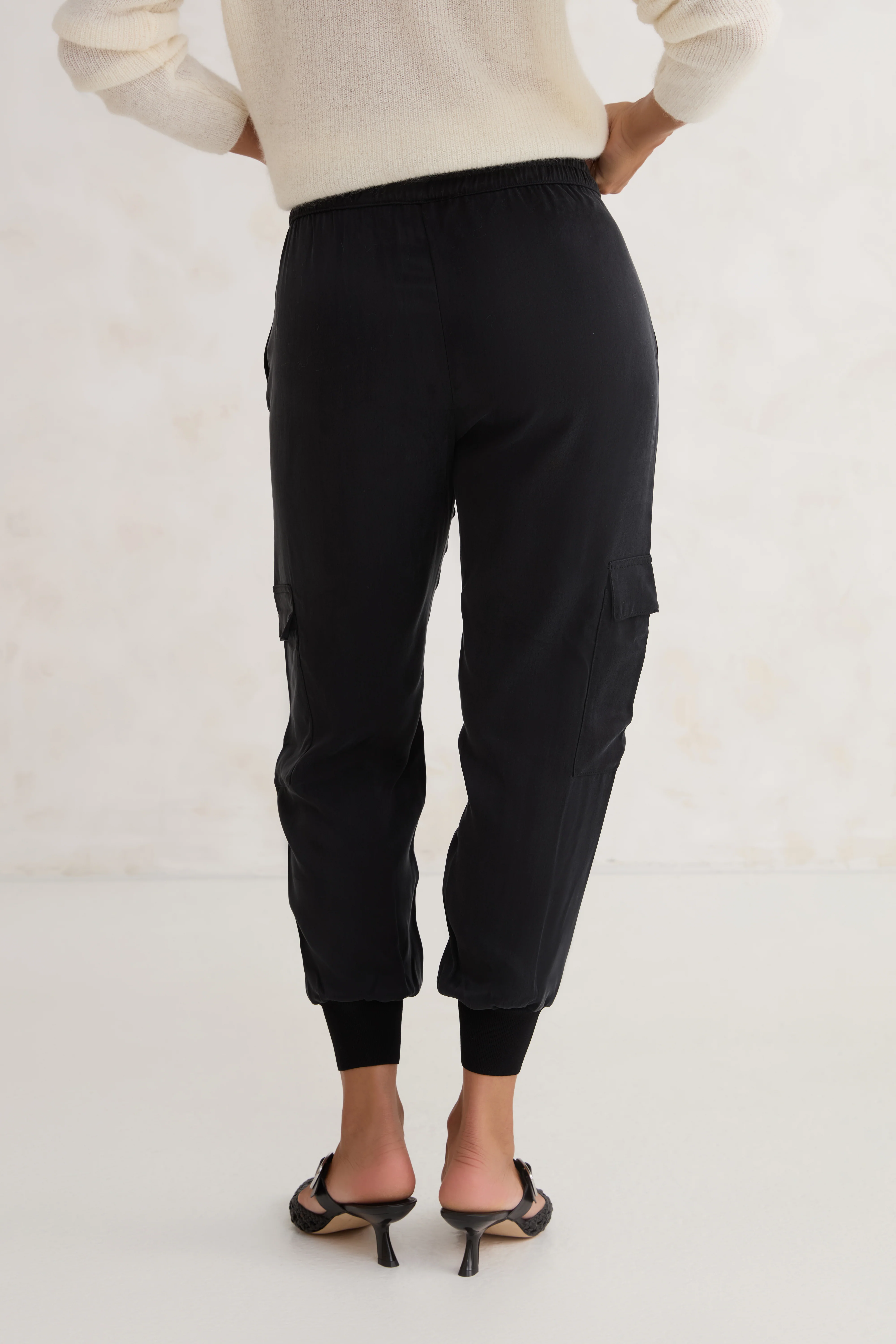 The Utility Jogger - Ink - Image 5